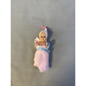 Vtg Maple Brand Sweetheart Toys Plastic Baby Doll Eyes Open/Close Pink Blanket